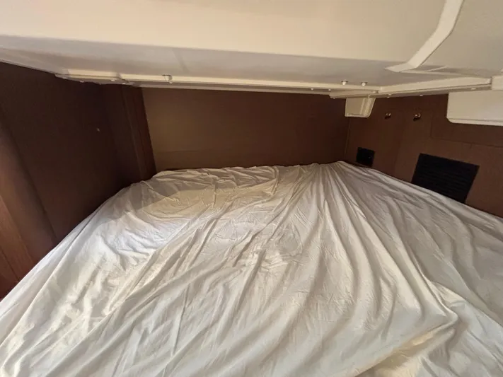 Aveyron Yacht Photos Pics 