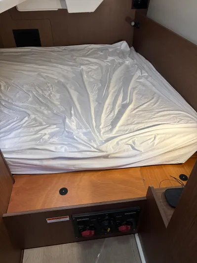 Aveyron Yacht Photos Pics 