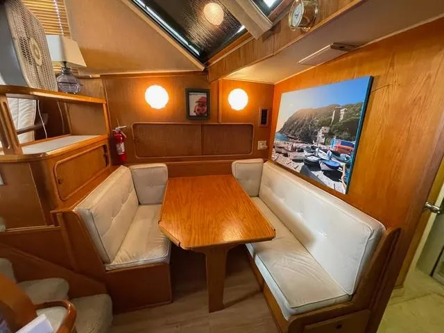 Molly Starr Yacht Photos Pics 