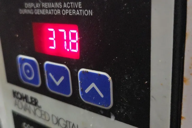 Sea Jazz Yacht Photos Pics Kohler generator display showing 37.8 on a Sea Ray 340 Sundancer, 2007 model.