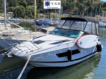 2017 Four Winns Vista 255