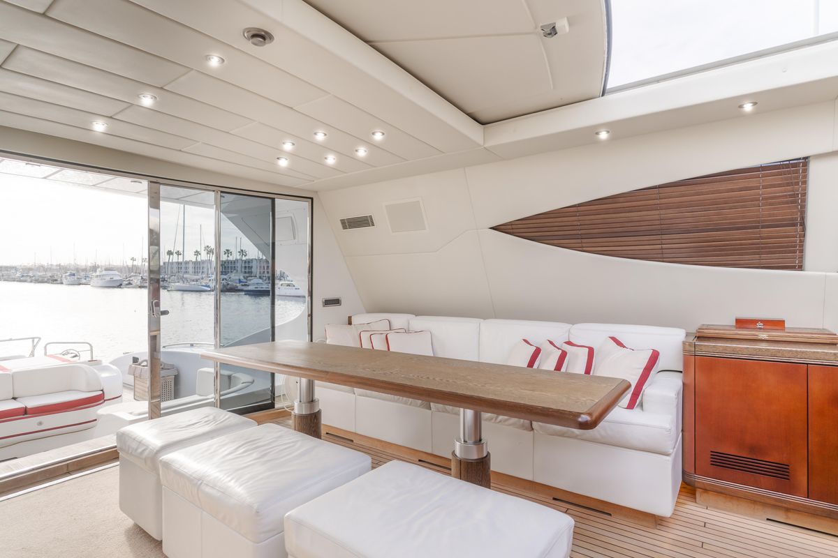 2004 Mangusta 105 