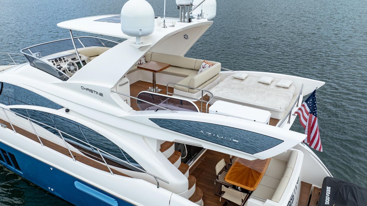 2011 Azimut 58 