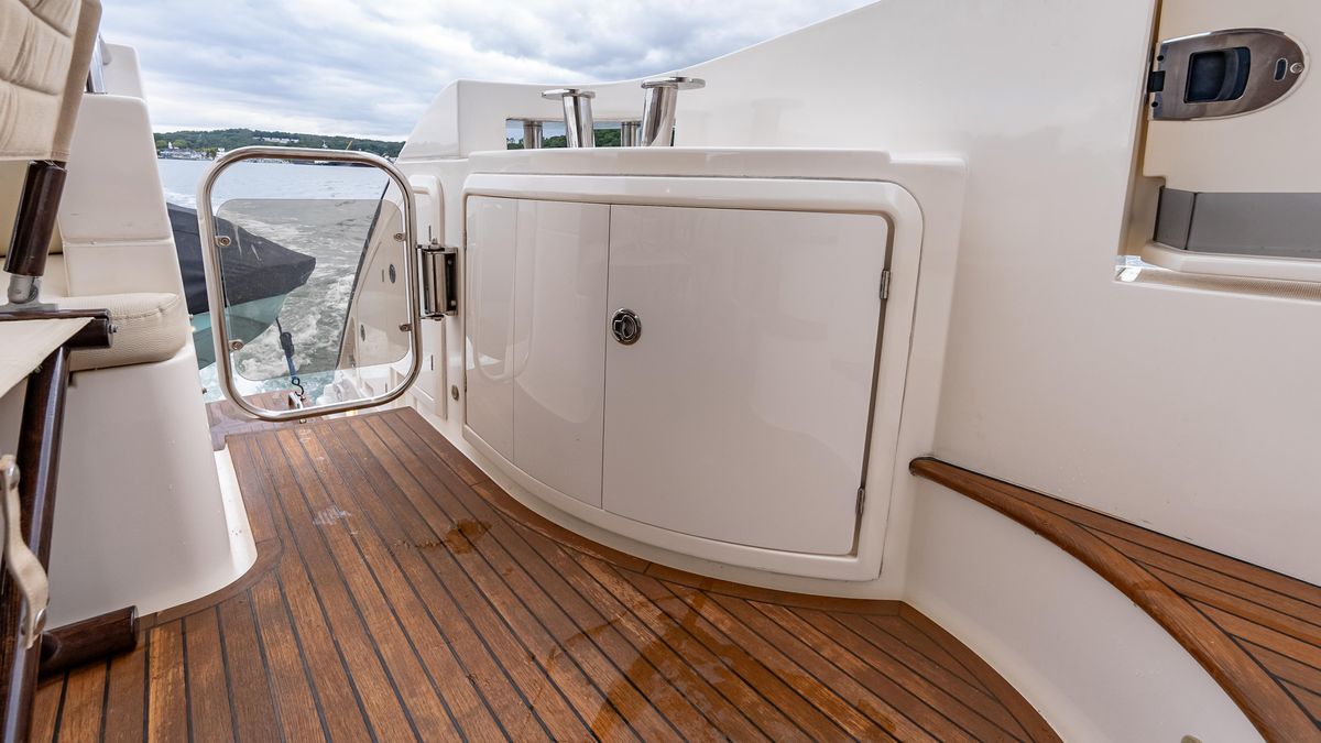 2011 Azimut 58 