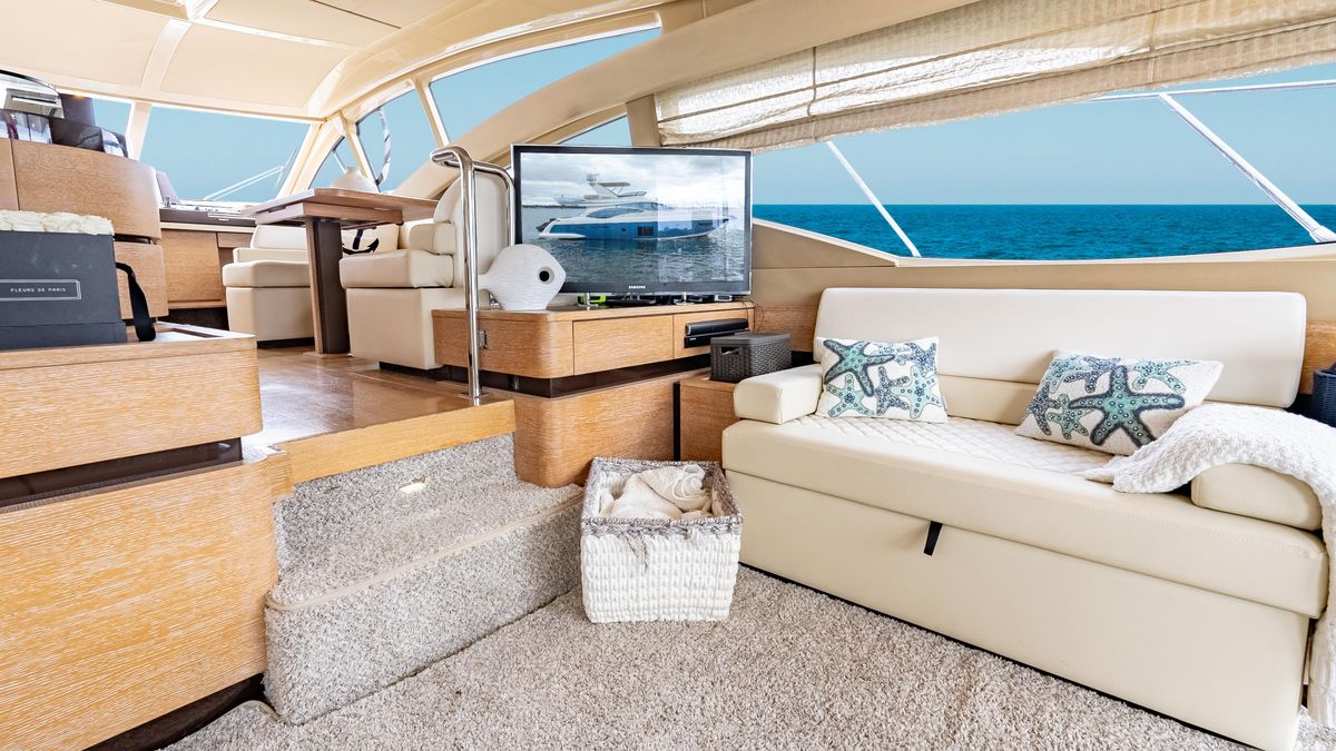 2011 Azimut 58 