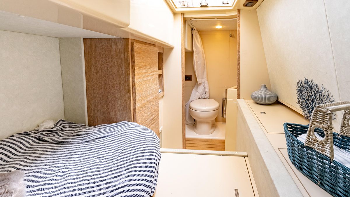 2011 Azimut 58 
