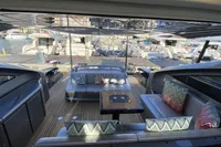 Pershing 6X