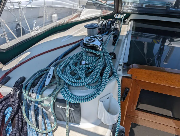 Highlander Yacht Photos Pics Tartan 3500 Highlander