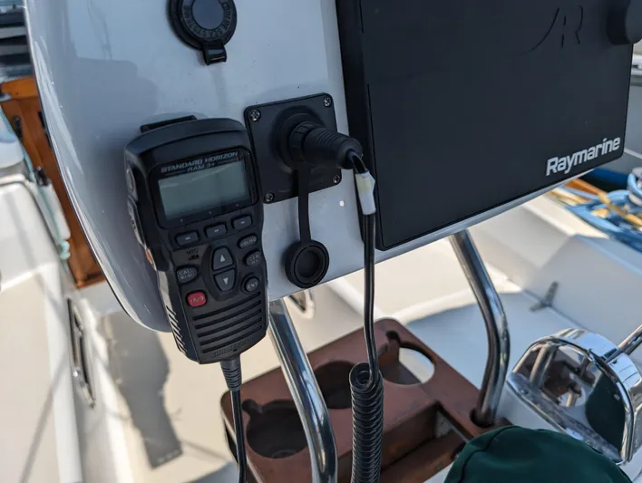 Highlander Yacht Photos Pics Tartan 3500 Highlander