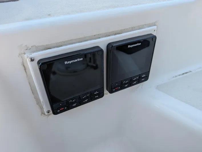 Highlander Yacht Photos Pics Tartan 3500 Highlander