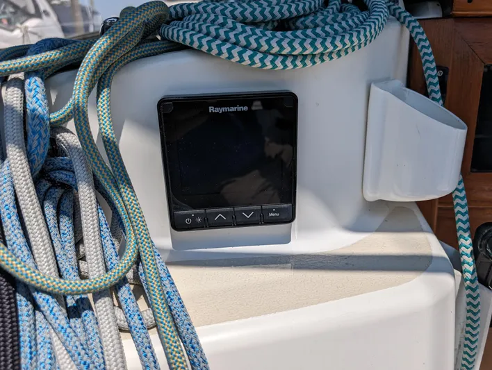 Highlander Yacht Photos Pics Tartan 3500 Highlander