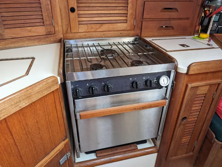 Highlander Yacht Photos Pics Tartan 3500 Highlander