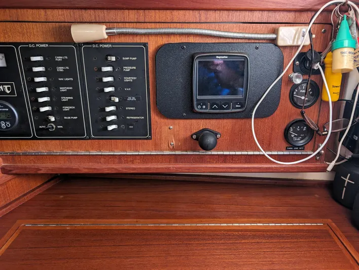 Highlander Yacht Photos Pics Tartan 3500 Highlander