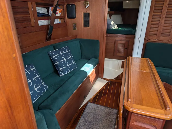 Highlander Yacht Photos Pics Tartan 3500 Highlander