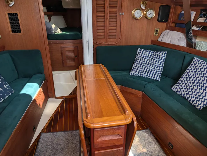 Highlander Yacht Photos Pics Tartan 3500 Highlander