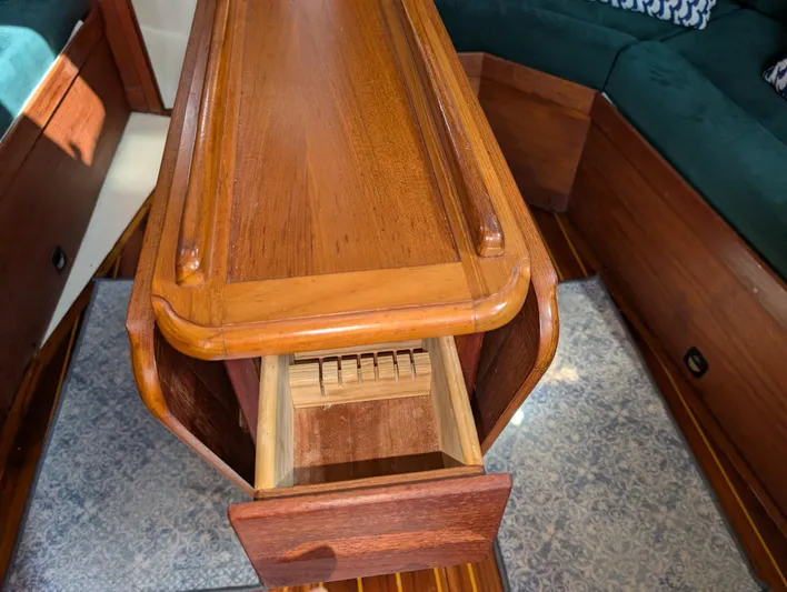 Highlander Yacht Photos Pics Tartan 3500 Highlander