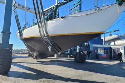 Stephens Brothers Historical Yawl with COI