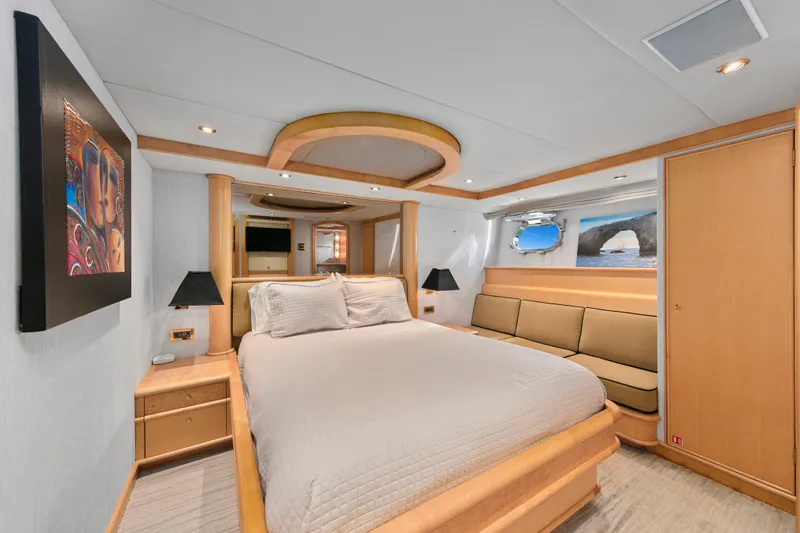 Fansea Yacht Photos Pics Luxurious bedroom interior of 1998 Westport Sovereign yacht with modern decor and ocean view.