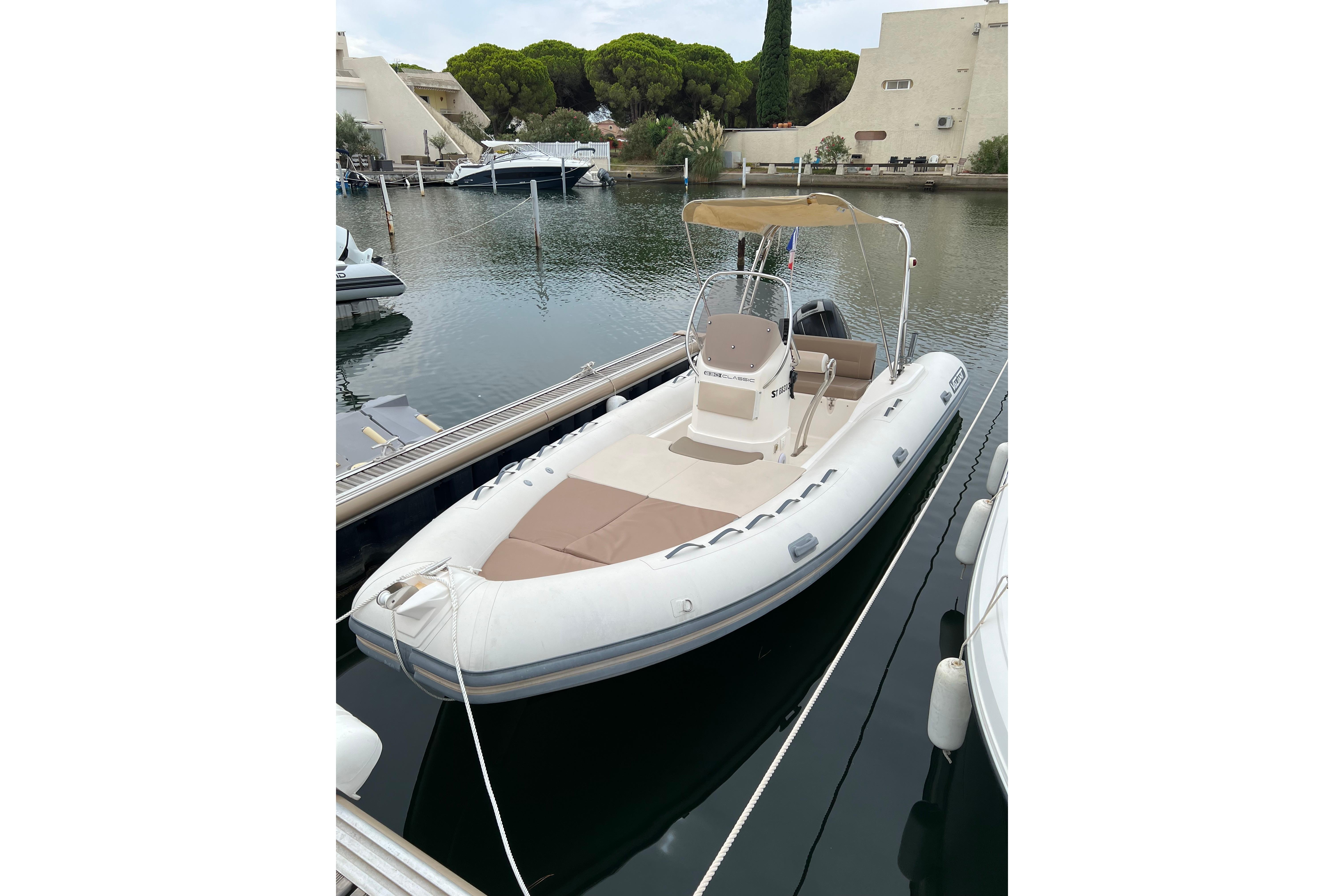 2012 Valiant 630 Classic