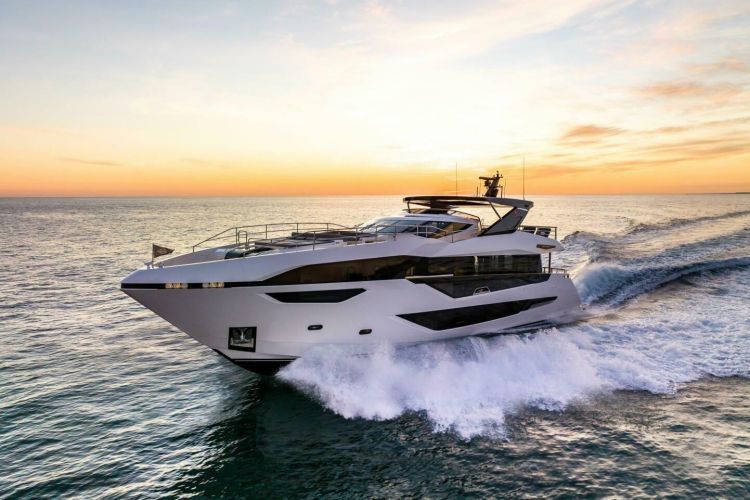 2026 Sunseeker 100 Yacht