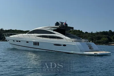 2005 Princess V70