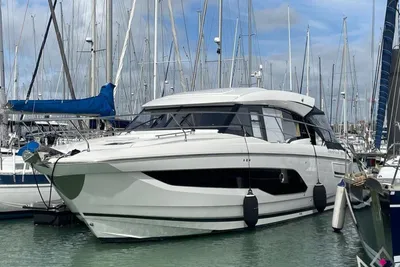 2023 Prestige 420