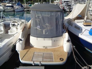 2004 Jeanneau Leader 805