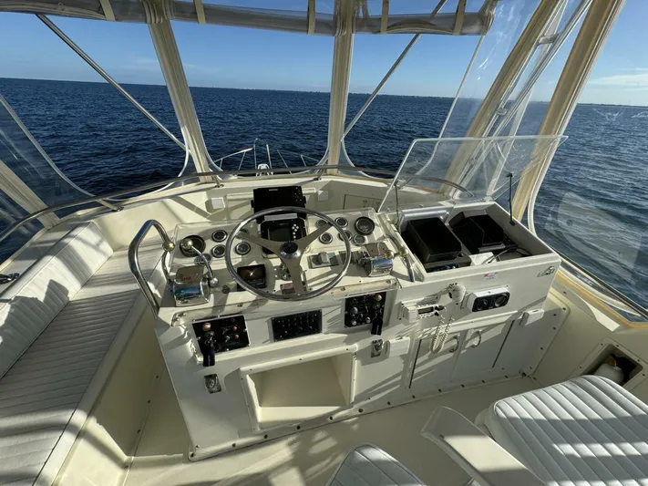 Hatta Dream Yacht Photos Pics 