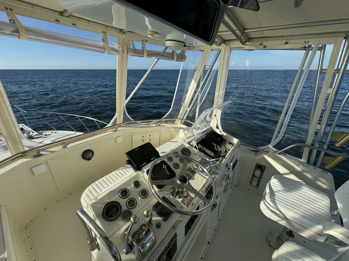 Hatta Dream Yacht Photos Pics 1987 Hatteras 41 Sportfish HATTA DREAM