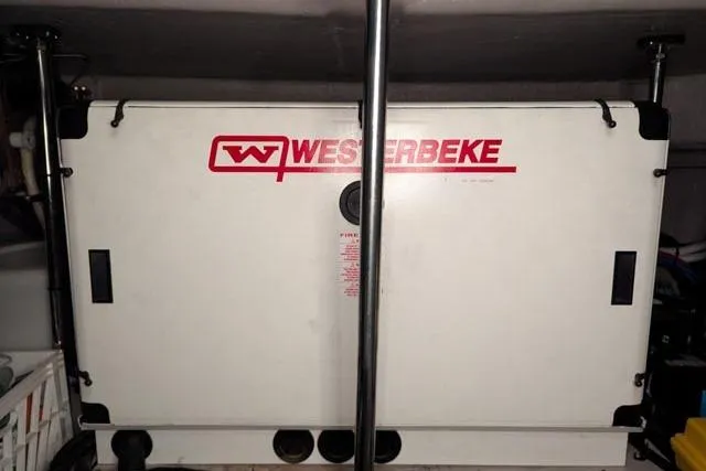 Tigress Yacht Photos Pics Westerbeke generator in 2002 Sea Ray 550 Sundancer yacht engine room.