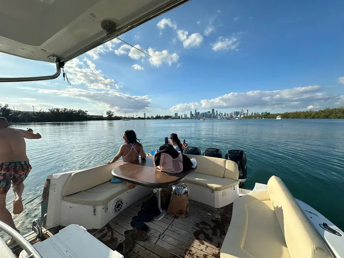 Sessa Marine Key Largo Yacht Photos Pics 