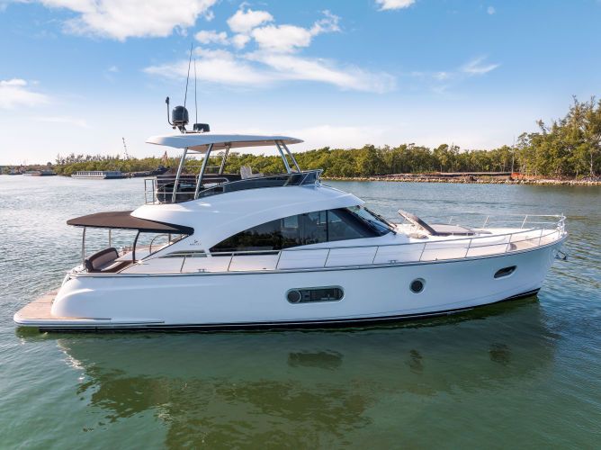 2025 Belize 54 Daybridge