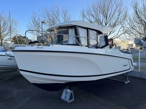 2022 Quicksilver 705 PILOTHOUSE