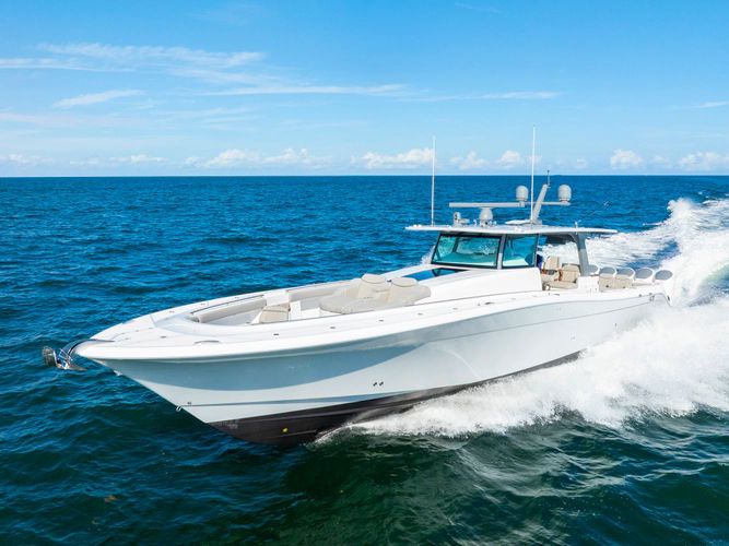 2026 HCB 65 Estrella