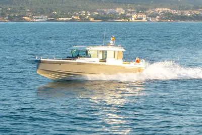 2016 Axopar 37 XC CROSS CABIN