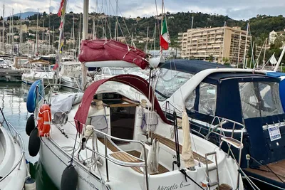 2004 Delphia 29