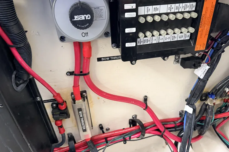  Yacht Photos Pics Electrical panel and wiring of a 2006 Sea Ray 340 Sundancer boat.