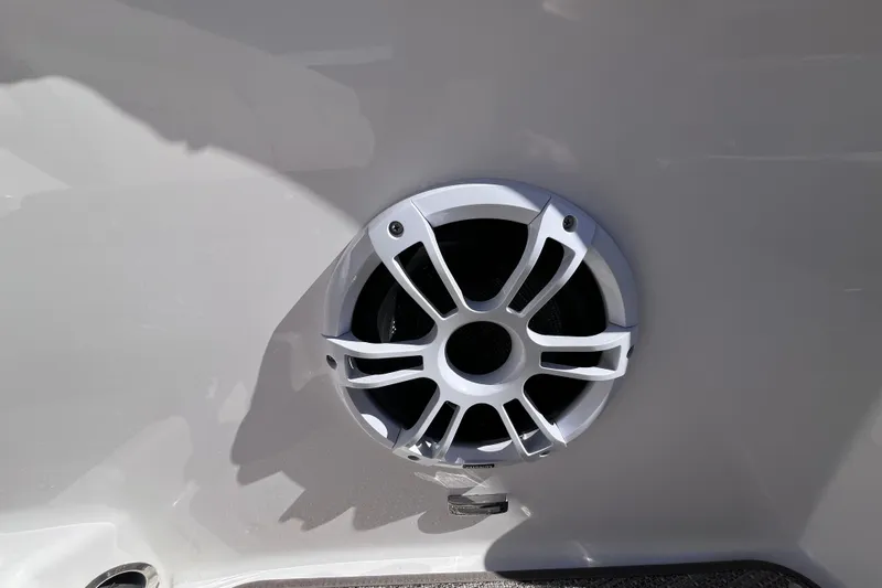  Yacht Photos Pics 2019 Regal 33 SAV boat speaker detail with sleek white design.