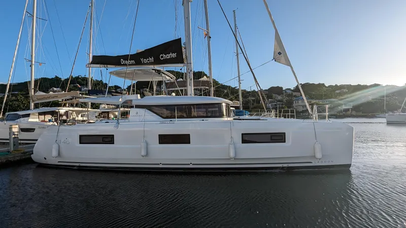 Boatylicious Yacht Photos Pics Lagoon 46