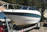 2000 Bayliner 2352 Capri