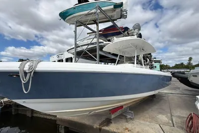 Intrepid 300 Center Console