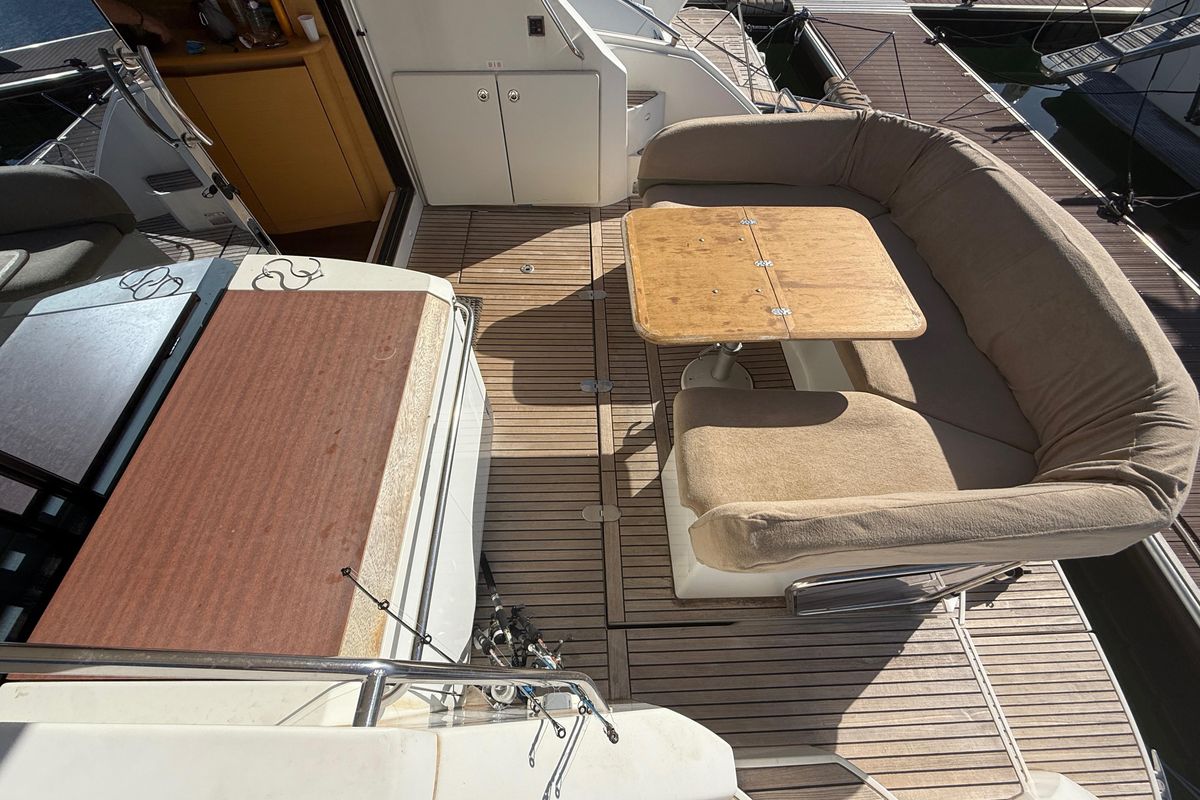 2010 Beneteau 46 