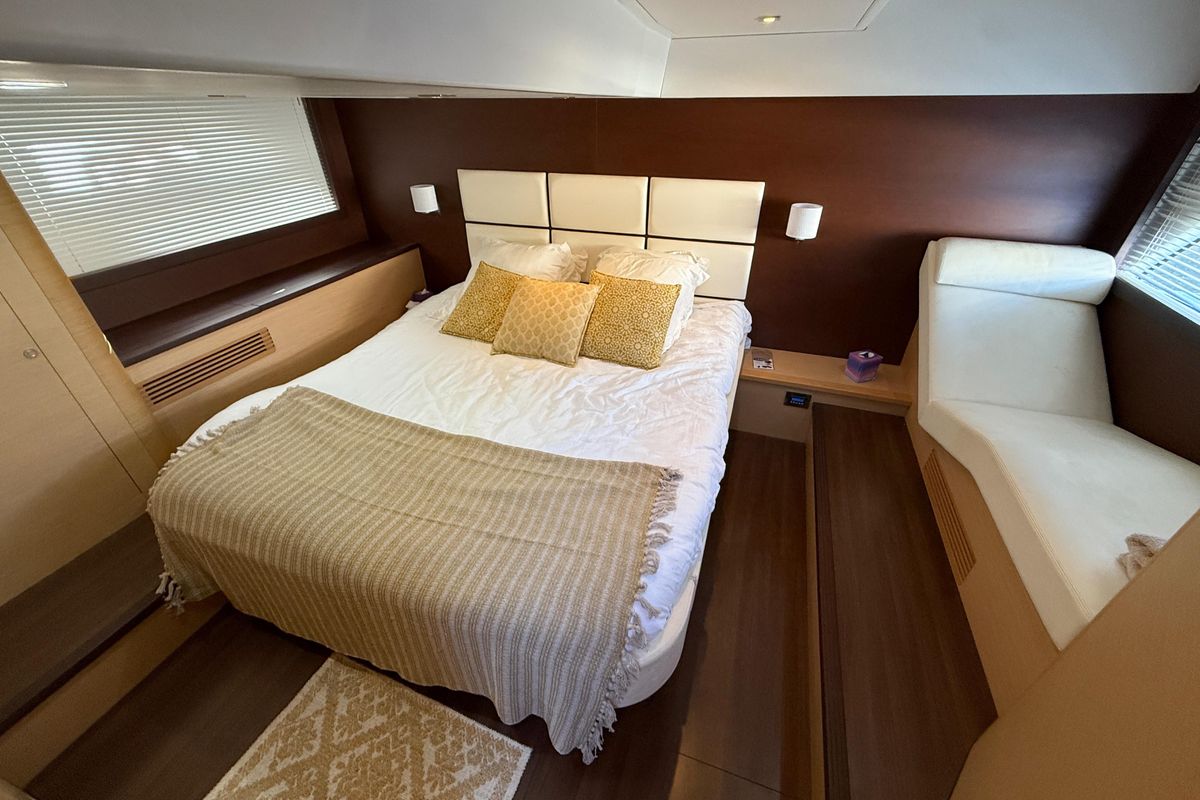2010 Beneteau 46 