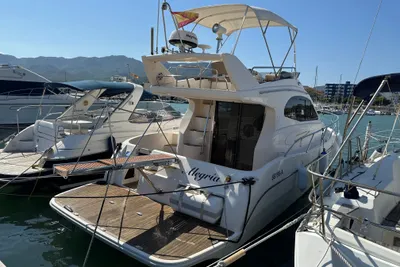 2005 Intermare 33 fly