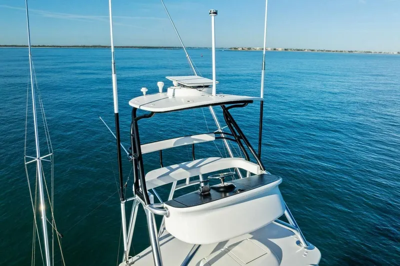 Sin Pelo Yacht Photos Pics 2023 Viking 64 Convertible- SIN PELO- Tower