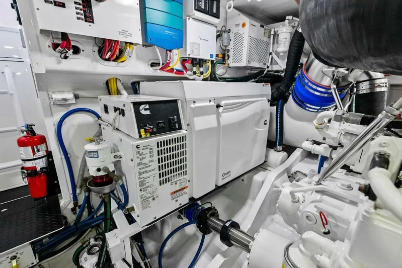 Sin Pelo Yacht Photos Pics 2023 Viking 64 Convertible- SIN PELO- Generator