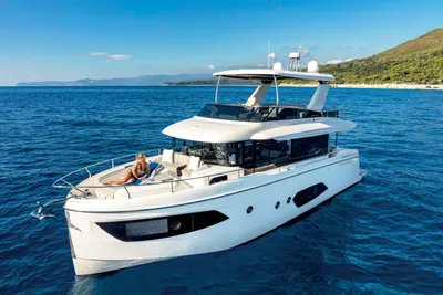 Absolute 52 Navetta