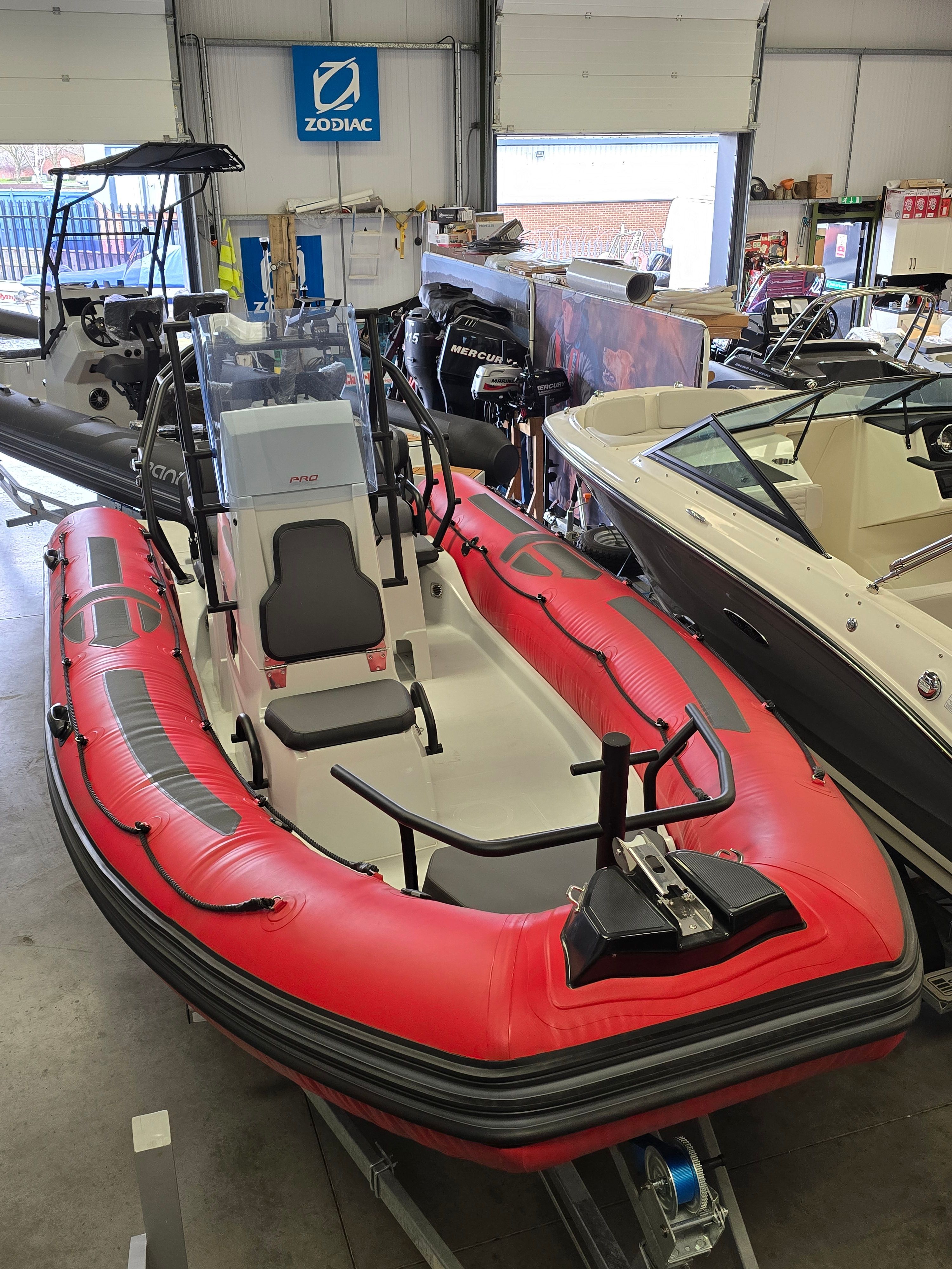 2024 Zodiac 5.50 Pro