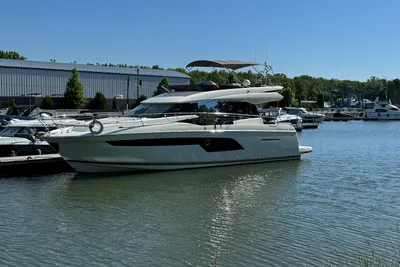 Prestige 520 Fly