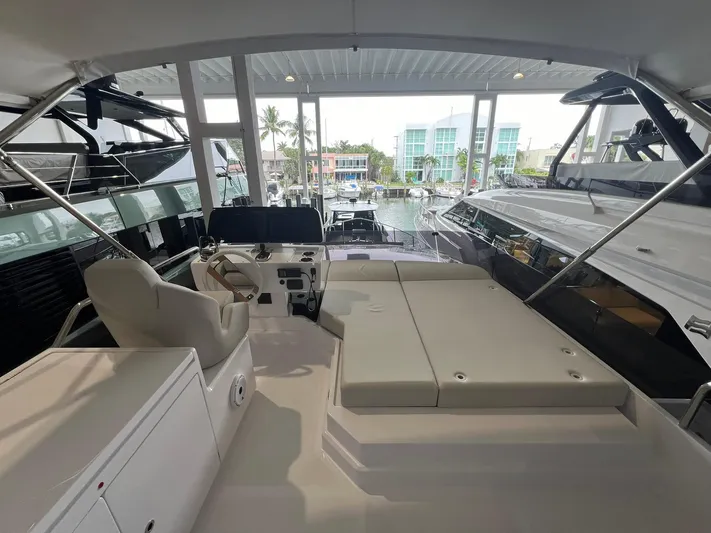 Ferretti 500 Yacht Photos Pics 